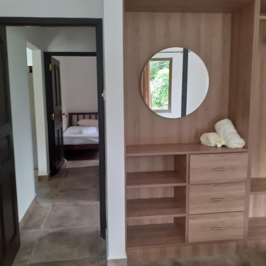 Mount Simpson 2-beds Sleeps 4 5 Mins To * Beau Vallon (Mahe)